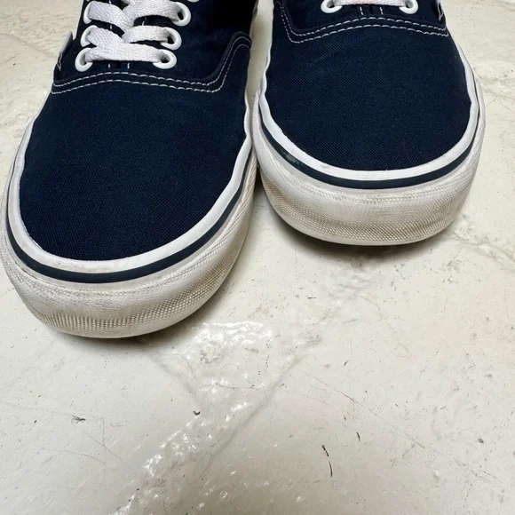 Vans Men's Navy Canvas Sneakers - Picture 2 of 9